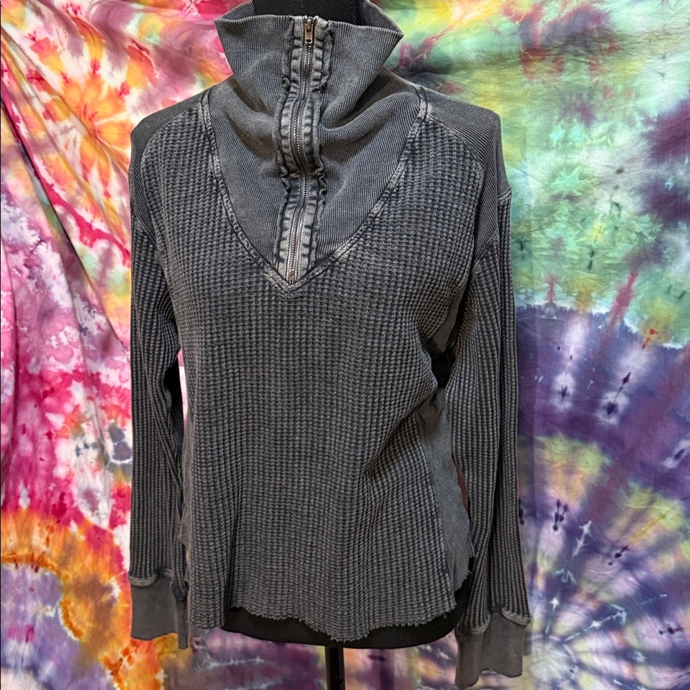 NEW FREE PEOPLE WAFFLE 1/2 ZIP SWEATSHIRT🌹
